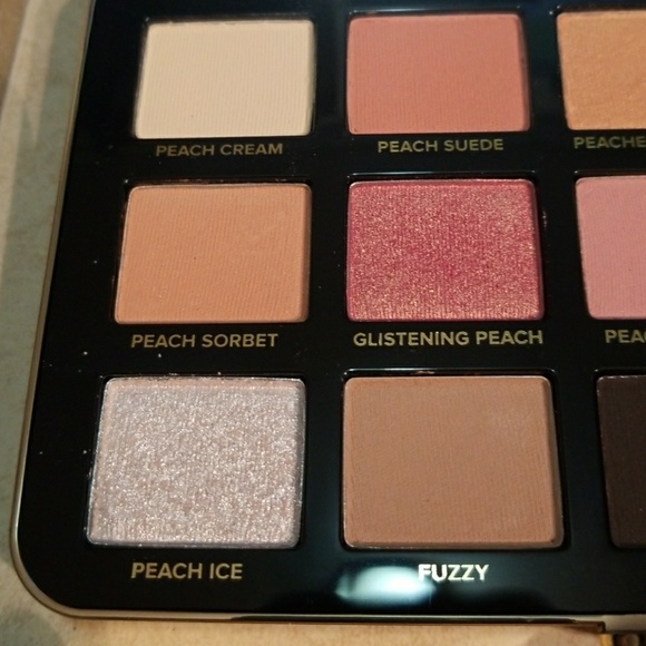 New Too Faced White Peach Palette - Picture 2 of 5